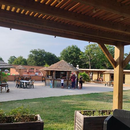 Camping Domaine De Senaud Albon Εξωτερικό φωτογραφία