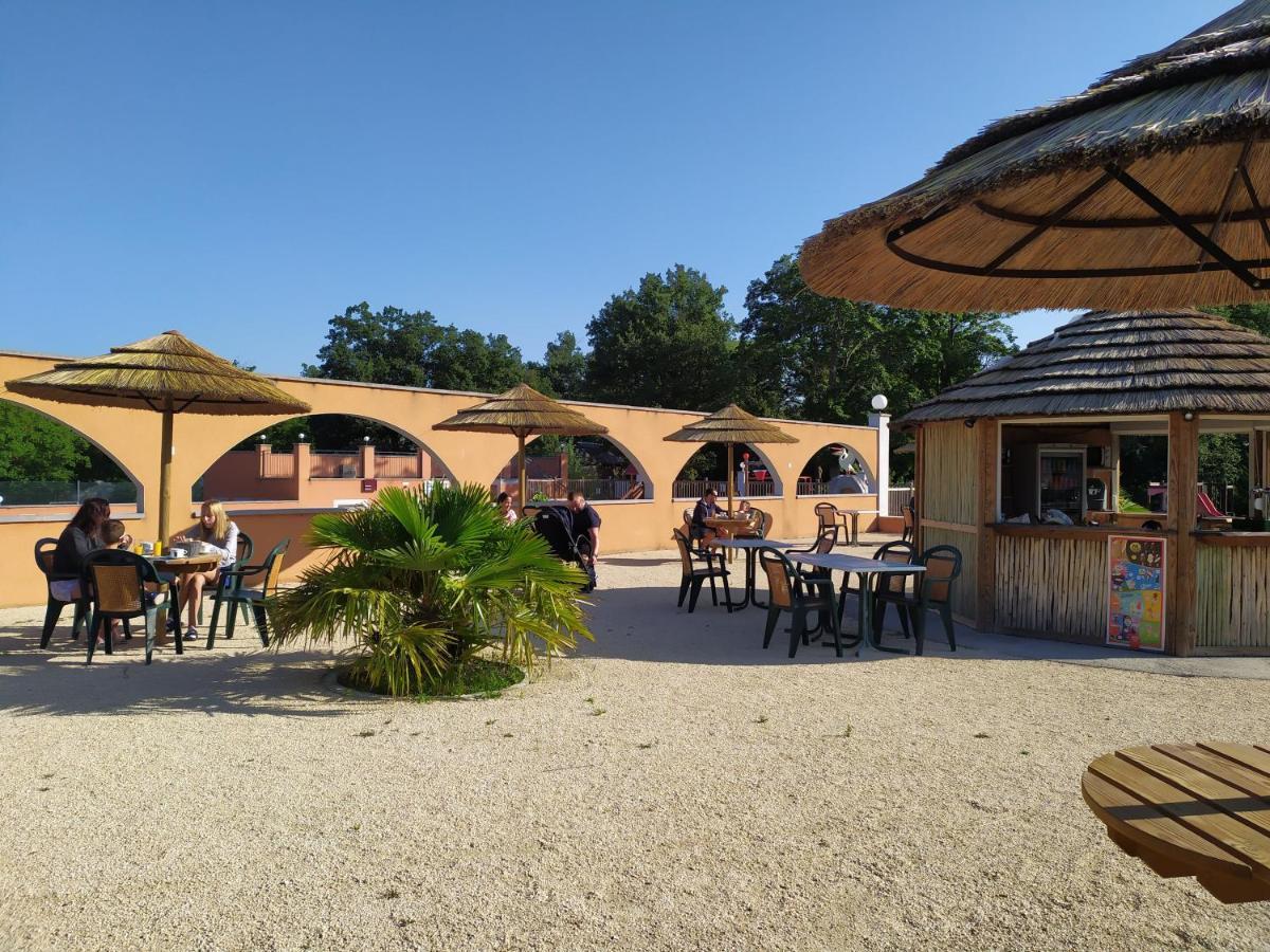 Camping Domaine De Senaud Albon Εξωτερικό φωτογραφία