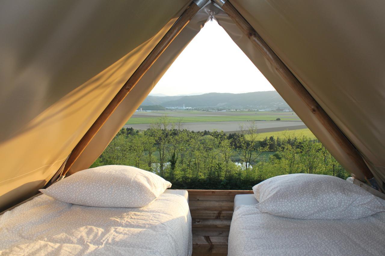 Camping Domaine De Senaud Albon Εξωτερικό φωτογραφία