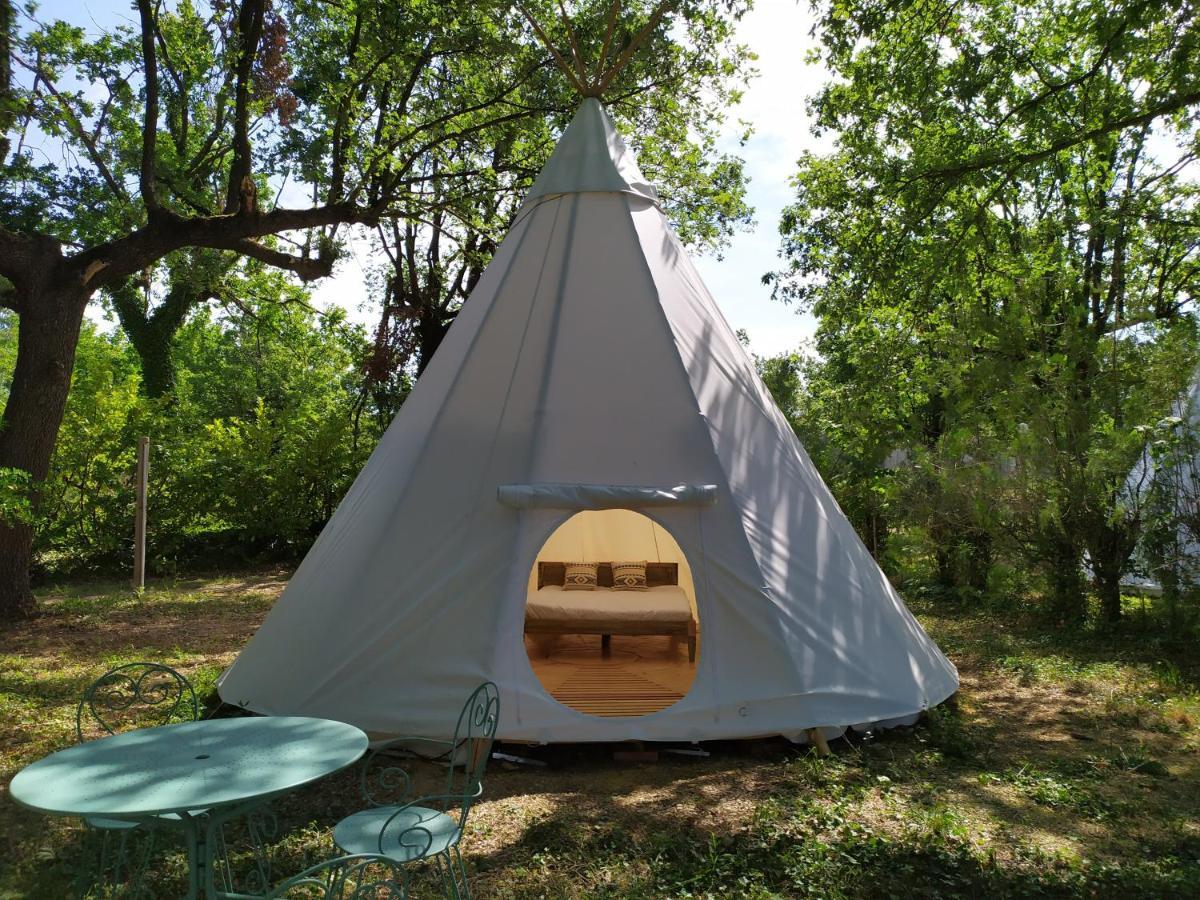 Camping Domaine De Senaud Albon Εξωτερικό φωτογραφία